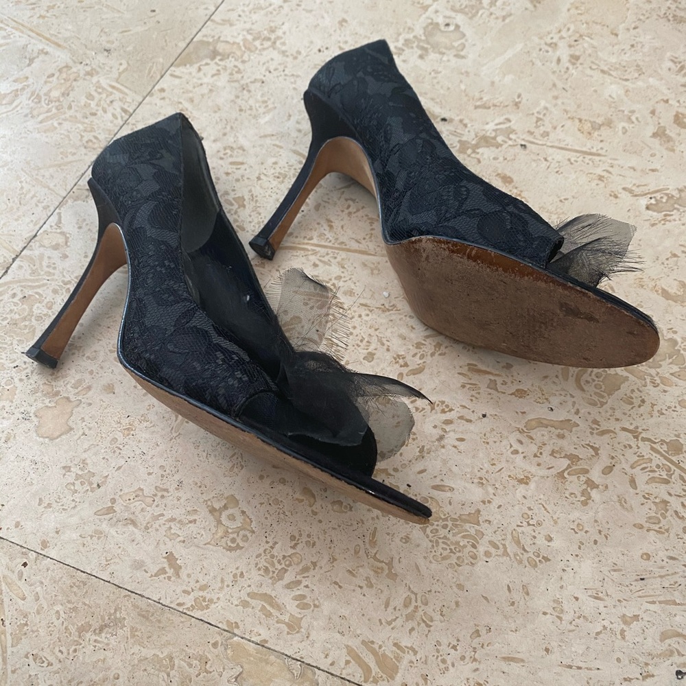 Bebe pumps
